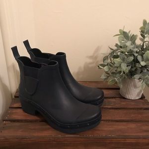 women’s dansko rain boots